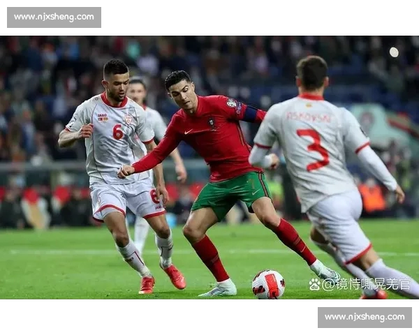 今日足球新闻聚焦豪门转会与赛场风云变幻全景透视欧洲五大联赛战况