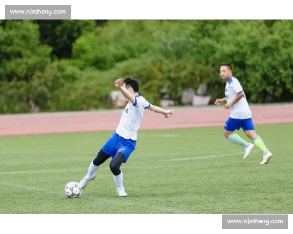 探索最新足球官网入口,畅享权威资讯与赛事动态全覆盖 探索最新足球官网入口,畅享权威资讯与赛事动态全覆盖