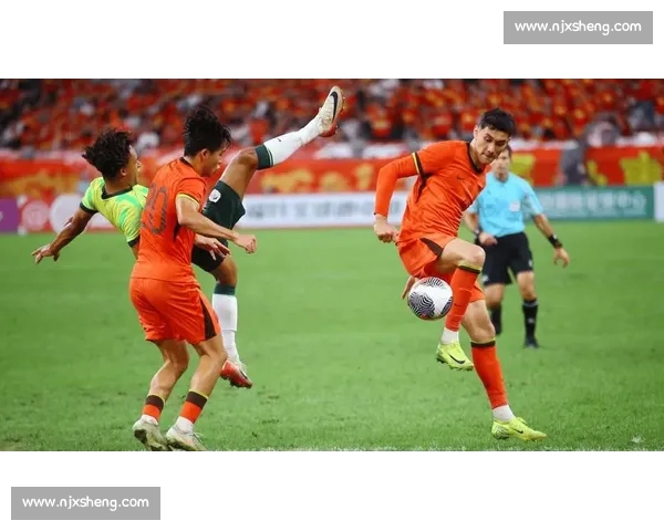 亚洲杯激战正酣各路豪强争锋展现亚洲足球新格局与未来希望